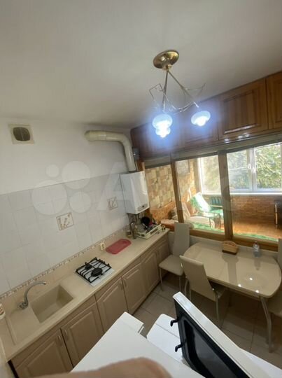 4-к. квартира, 81 м², 2/3 эт.