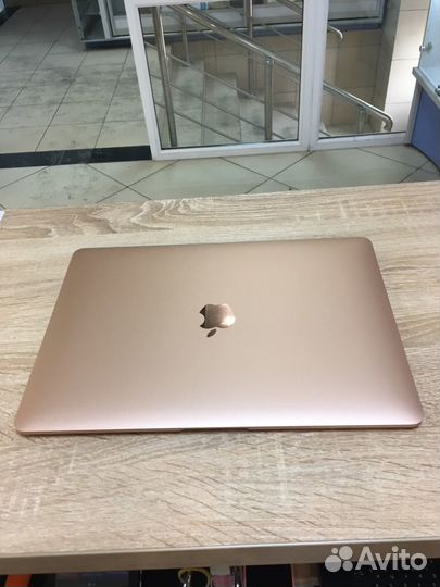 Apple MacBook air 13 2020 m1 8gb 256