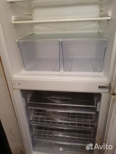 Продам холодильник в рабочем состоянии