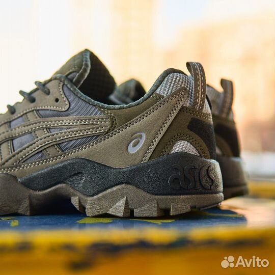 Кроссовки asics мужские