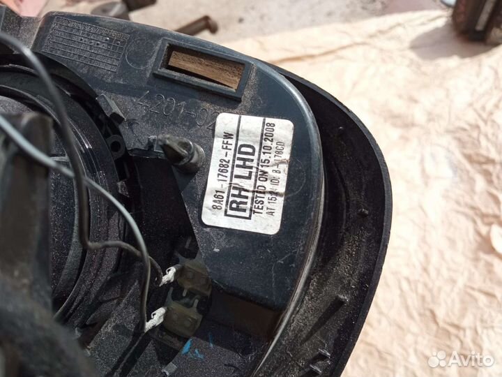 Зеркало Ford Fiesta