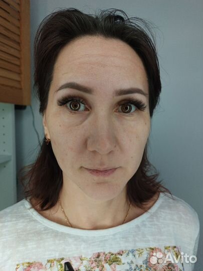 Наращивание ресниц, ламинирование бровей и ресниц