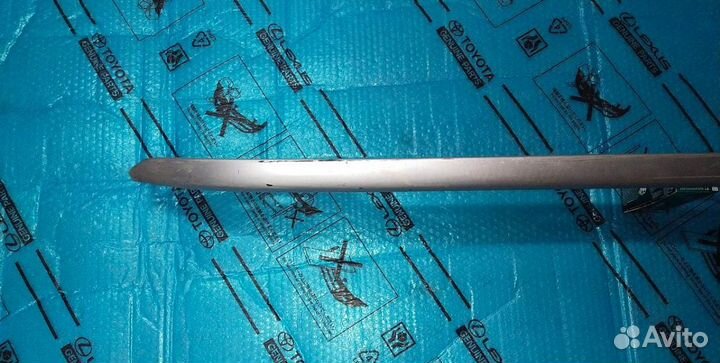 Накладка левой подножки Prado 150 Оригинал бу