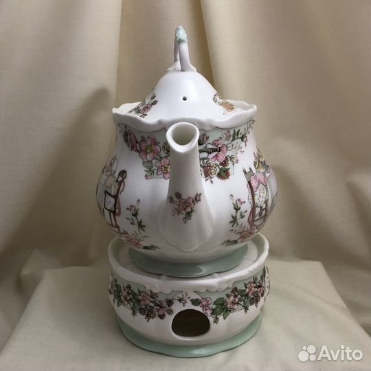 Чайник, подогреватель Ежевичная поляна