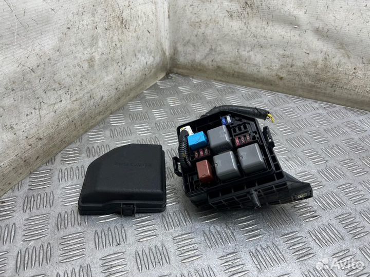 Блок предохранителей Toyota Camry V50 2012