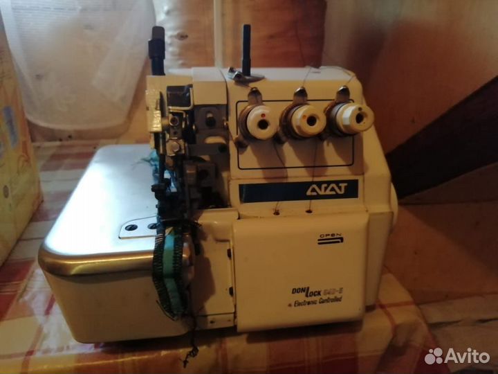 Оверлок агат DonLock 54D-5
