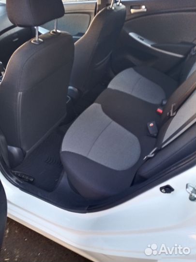 Hyundai Solaris 1.6 AT, 2013, 197 000 км