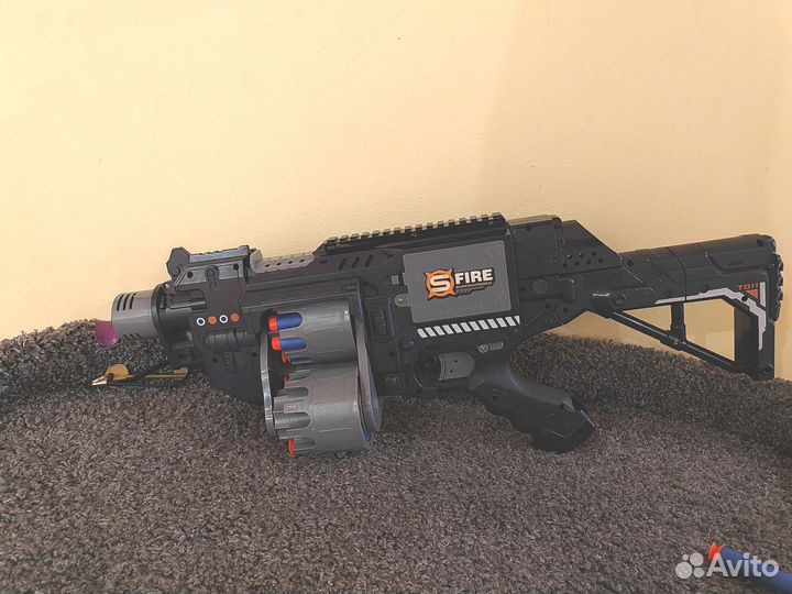 Игрушечный автомат