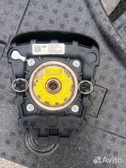 Подушка безопасности opel astra j