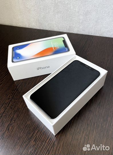 iPhone X 10