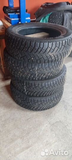 Michelin X-Ice North 4 6/65 R15 88T