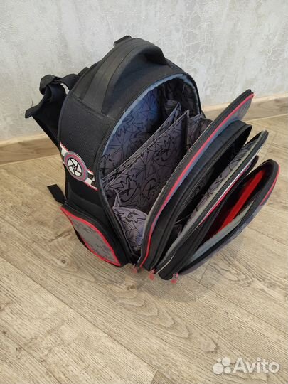 Рюкзак школьный для мальчика 1 класс