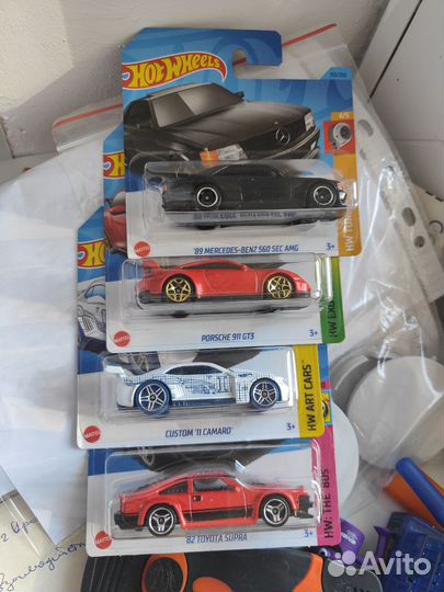 Hot wheels машинки