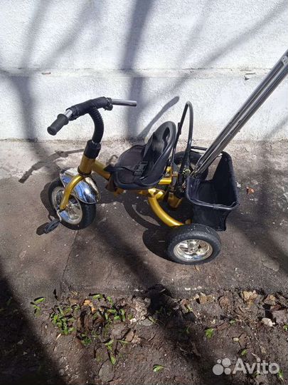 Детский трехколесный велосипед