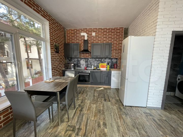 1-к. квартира, 70 м², 2/2 эт.