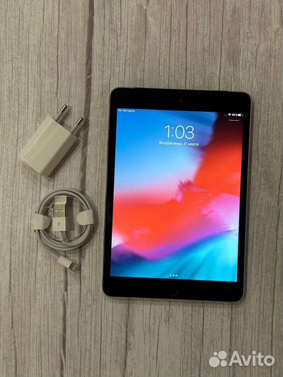 iPad mini 3 LTE Отличный