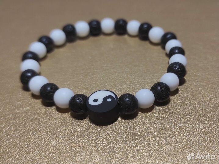 Браслет из натуральных камней
