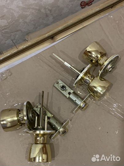 Дверные межкомнатные круглые ручки