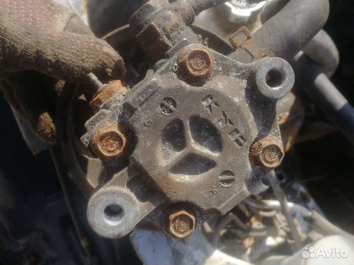 Насос гура мицубиси лансер 9