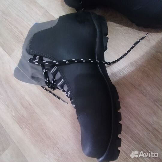 Лыжные ботинки 39 размер