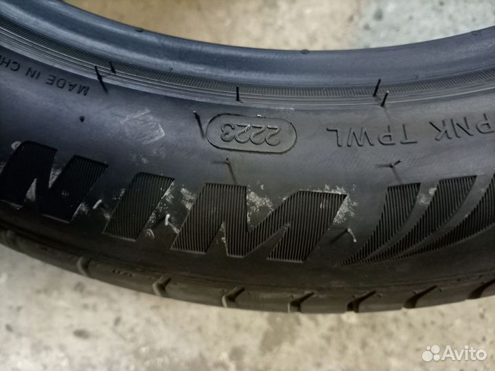 Winrun R330 215/50 R17