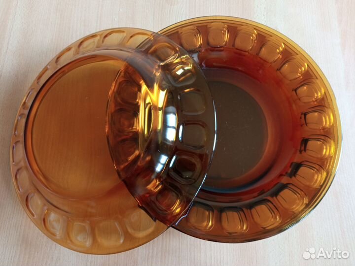 Комплект стеклянных тарелок, бронь 1 комплект