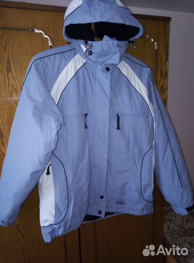 Продам куртки, пуховик