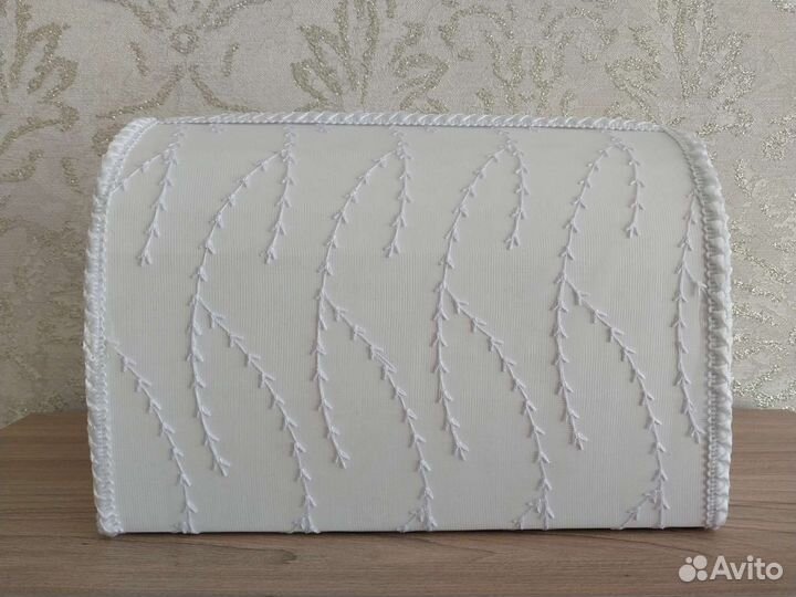 Свадебный сундук для денег