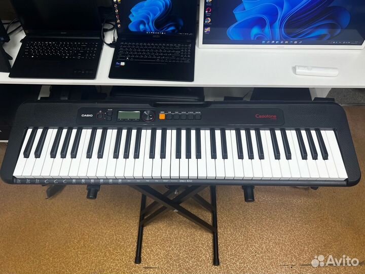Синтезатор casio