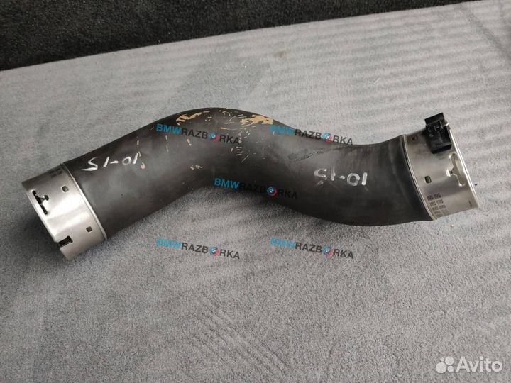 Патрубок интеркулера левый BMW 3 F30/F31/F34 2014