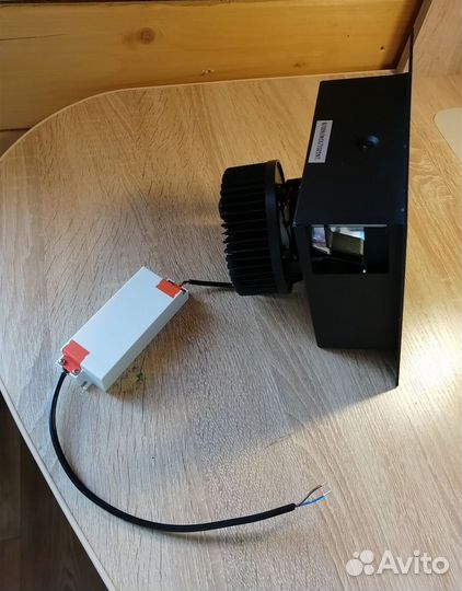 Карданный светильник 35 вт