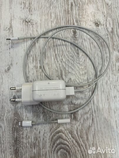 Зарядное устройство apple 10w