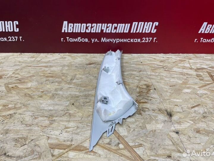 Обшивка стойки передняя левая LADA Vesta