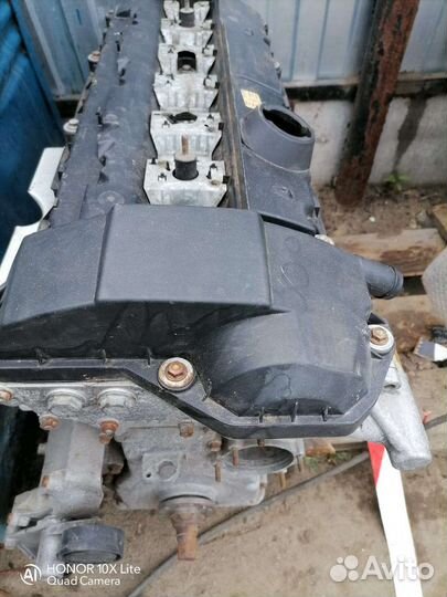 Продам двигатель, коробку, гбц