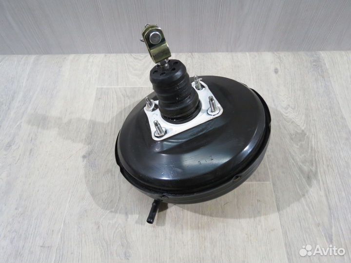 Вакуумный усилитель тормоза Kia Rio 3