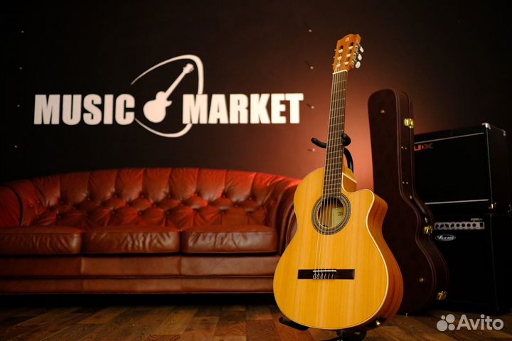 Классическая гитара со звукоснимателем Alhambra (К