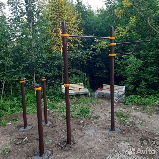 Турник брусья