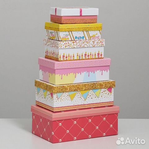 Подарочная коробка 20 х 12.5 х 7.5 см