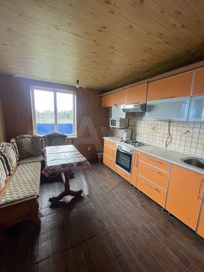 Дом 90 м² на участке 10 сот.