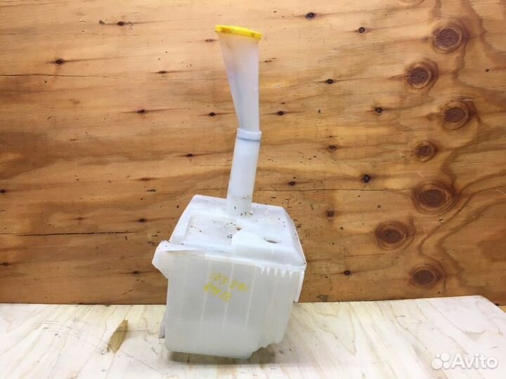 Бачок стеклоомывателя Nissan Liberty RM12 QR20DE