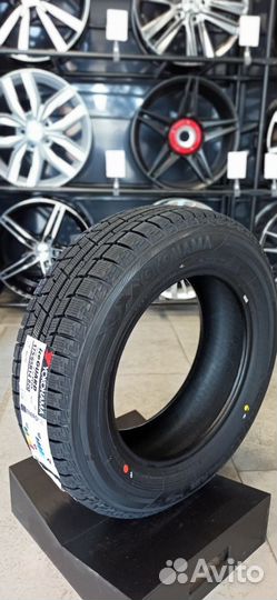 Yokohama Ice Guard IG50+ 215/65 R16