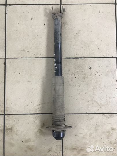 Амортизатор задний Nissan Teana J32