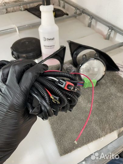 Левая противотуманная фара toyota corolla 150