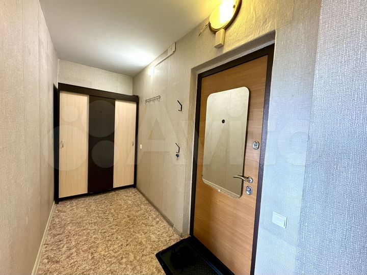 1-к. квартира, 30 м², 1/9 эт.