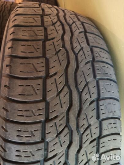 Bridgestone Dueler H/T 687 225/65 R17 101H