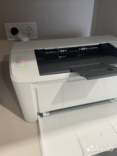 Принтер HP LaserJet Pro M15w