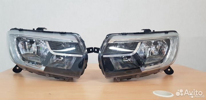 Фара левая правая renault logan 2 с 2018