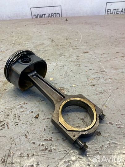 Шатун поршень Lr Range Rover Vogue L322 4.2 2008