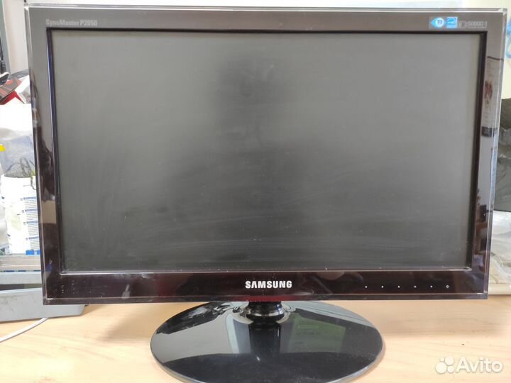 Монитор Samsung SyncMaster P2050 20