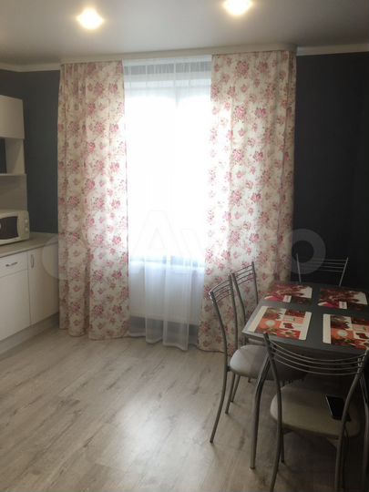 1-к. квартира, 32 м², 1/10 эт.